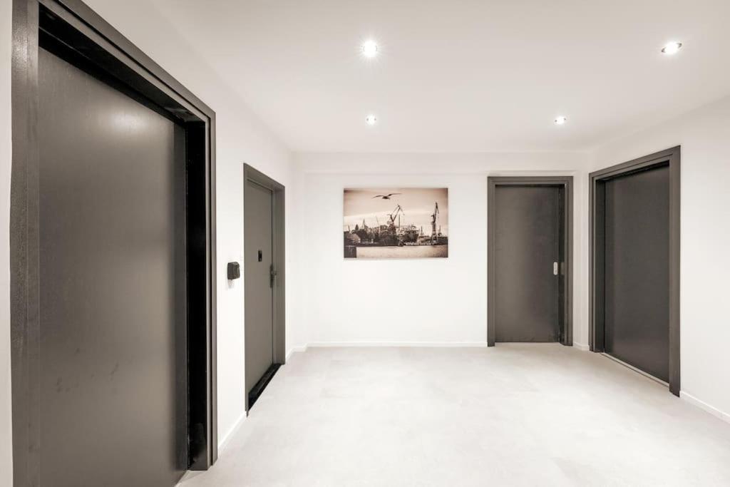 Hh 03 By Rockchair - Superhost Status - Modernes Mit Sonnigem Balkon & Premium Boxspringbetten In Winterhude - Geheimtipp *