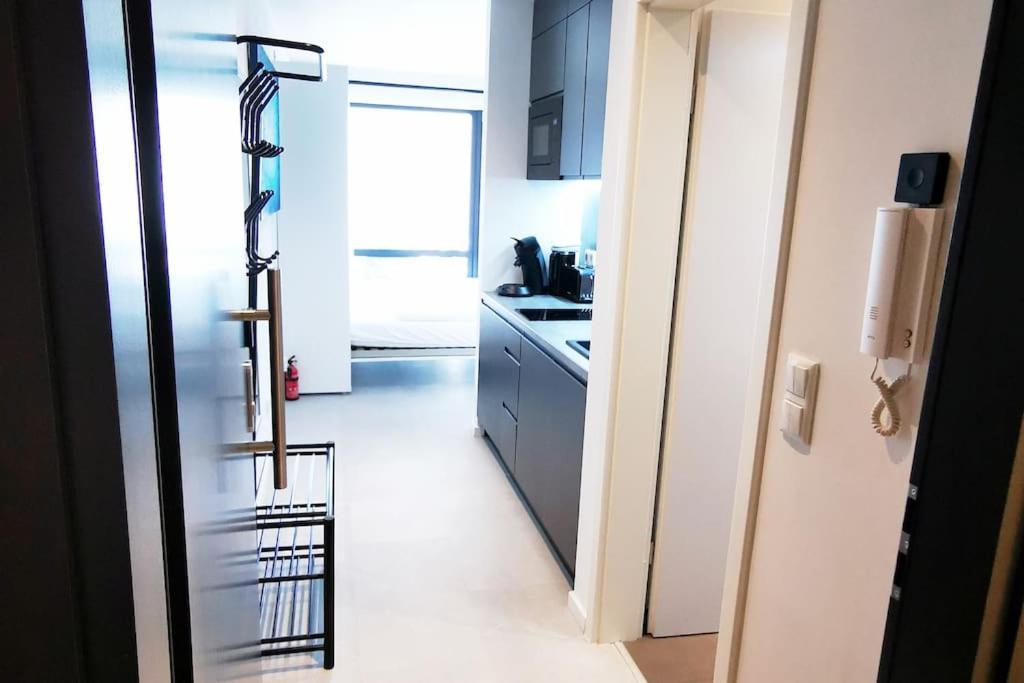 Hh 03 By Rockchair - Superhost Status - Modernes Mit Sonnigem Balkon & Premium Boxspringbetten In Winterhude - Geheimtipp