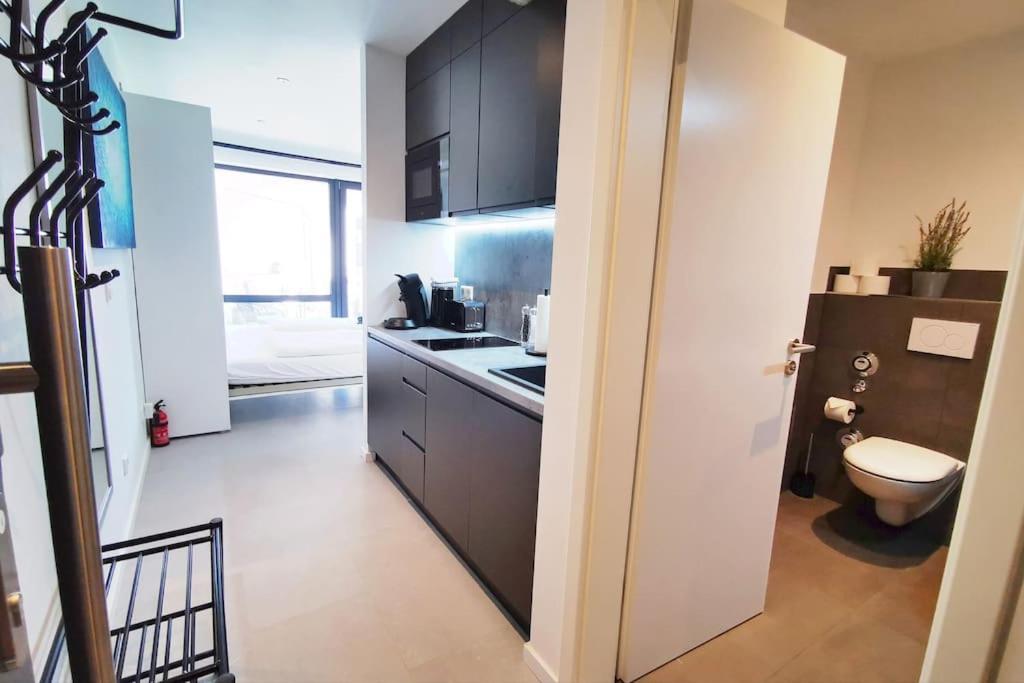 Apartment Hh 03 By Rockchair - Superhost Status - Modernes Mit Sonnigem Balkon & Premium Boxspringbetten In Winterhude - Geheimtipp *