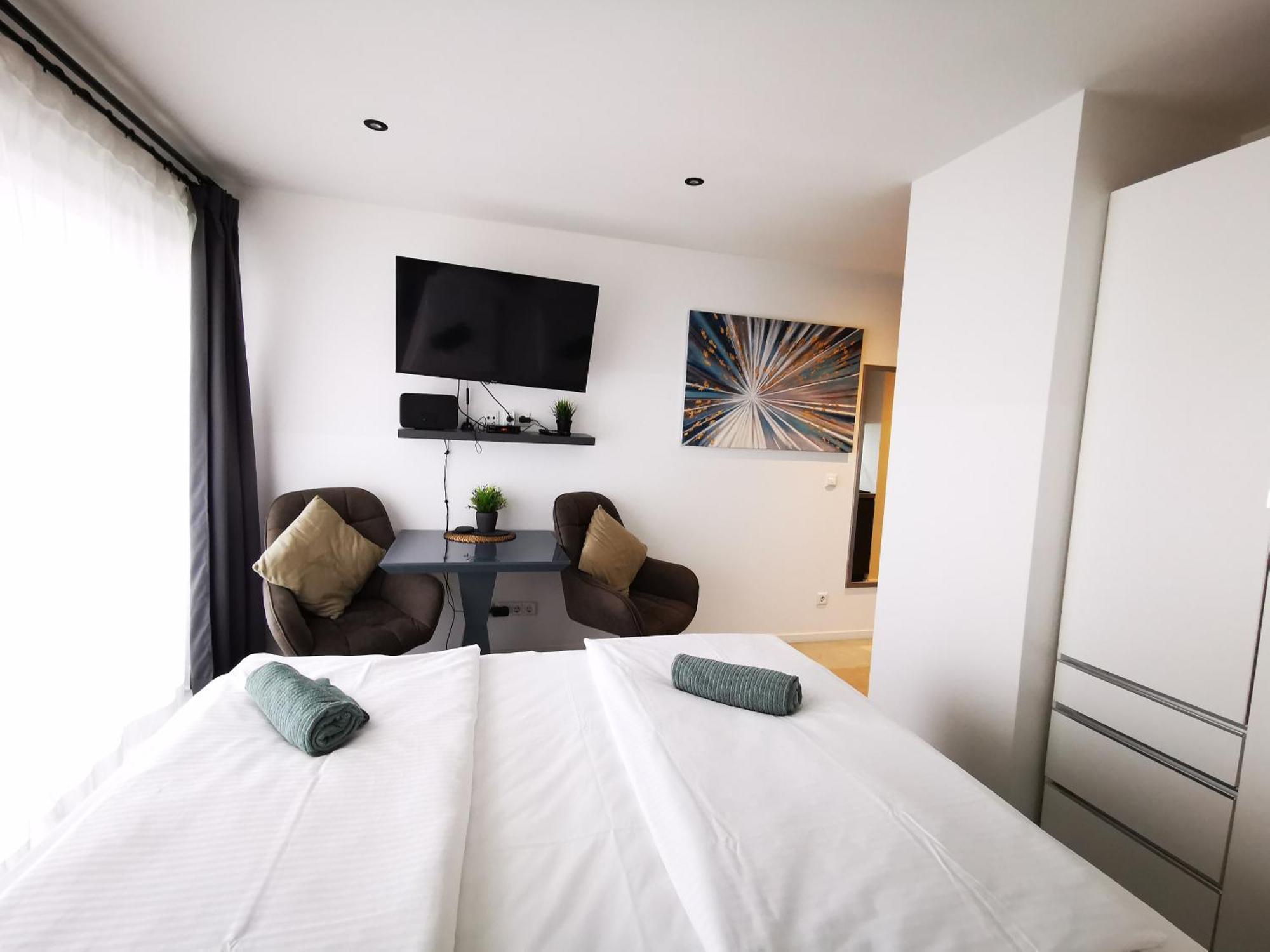 Hh 03 By Rockchair - Superhost Status - Modernes Mit Sonnigem Balkon & Premium Boxspringbetten In Winterhude - Geheimtipp * Hamburg